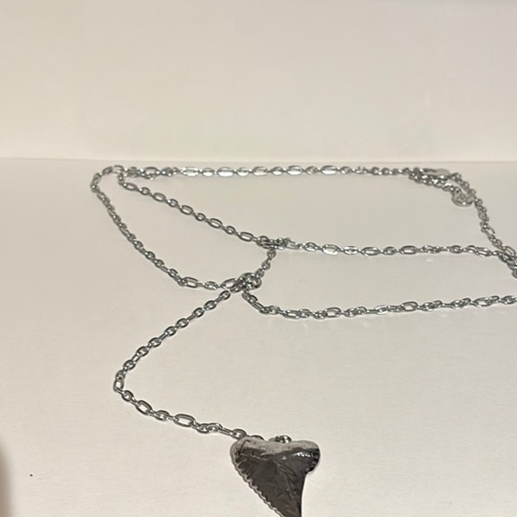 3/$20 Silver Heart Pendant layered Necklace - Picture 1 of 7